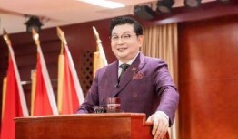 最新八卦爆料陈浩,神秘美女相伴，细节揭秘